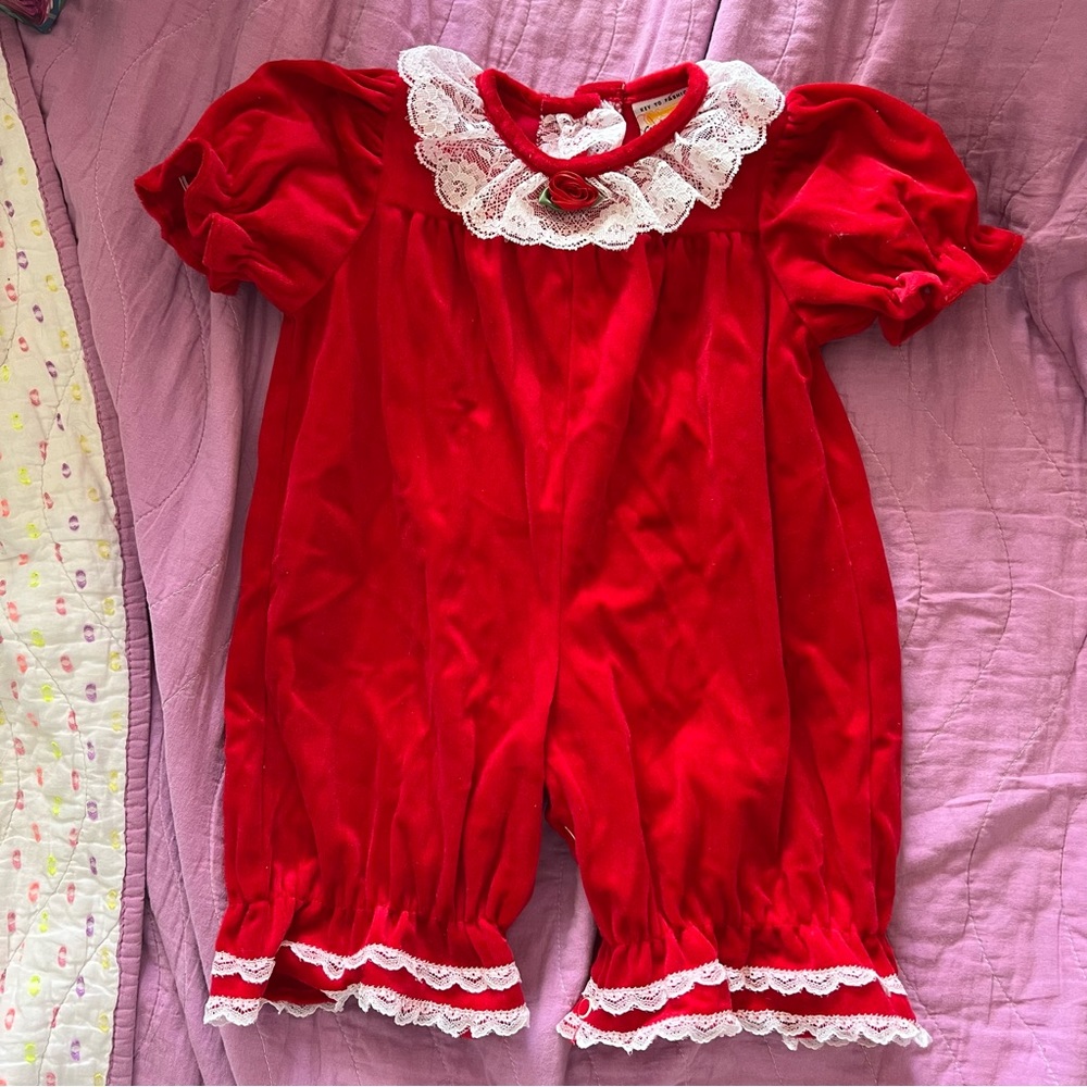 Darling red vintage(coming things), lace collar outfit-6 months